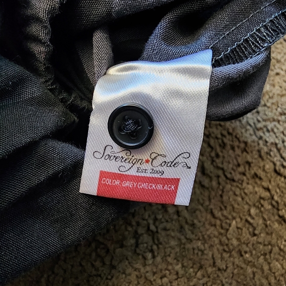 Grey/Black Button-Up Shirt Onesie, Kid's 6M - Picture 5 of 6